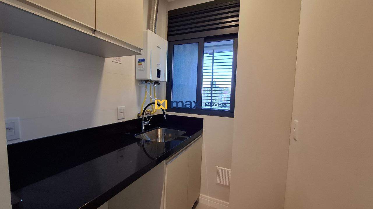 Apartamento para aluguel no Centro: Lavanderia