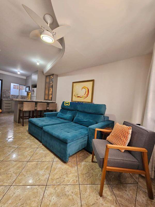 Casa à venda no Centro: Sala de estar