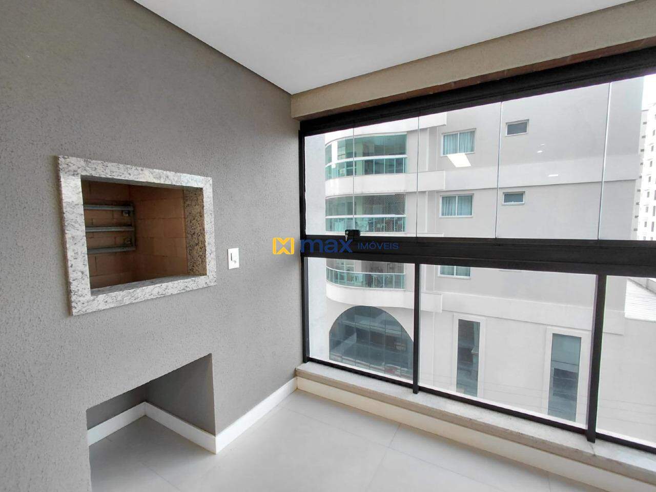 Apartamento para aluguel no Centro: 