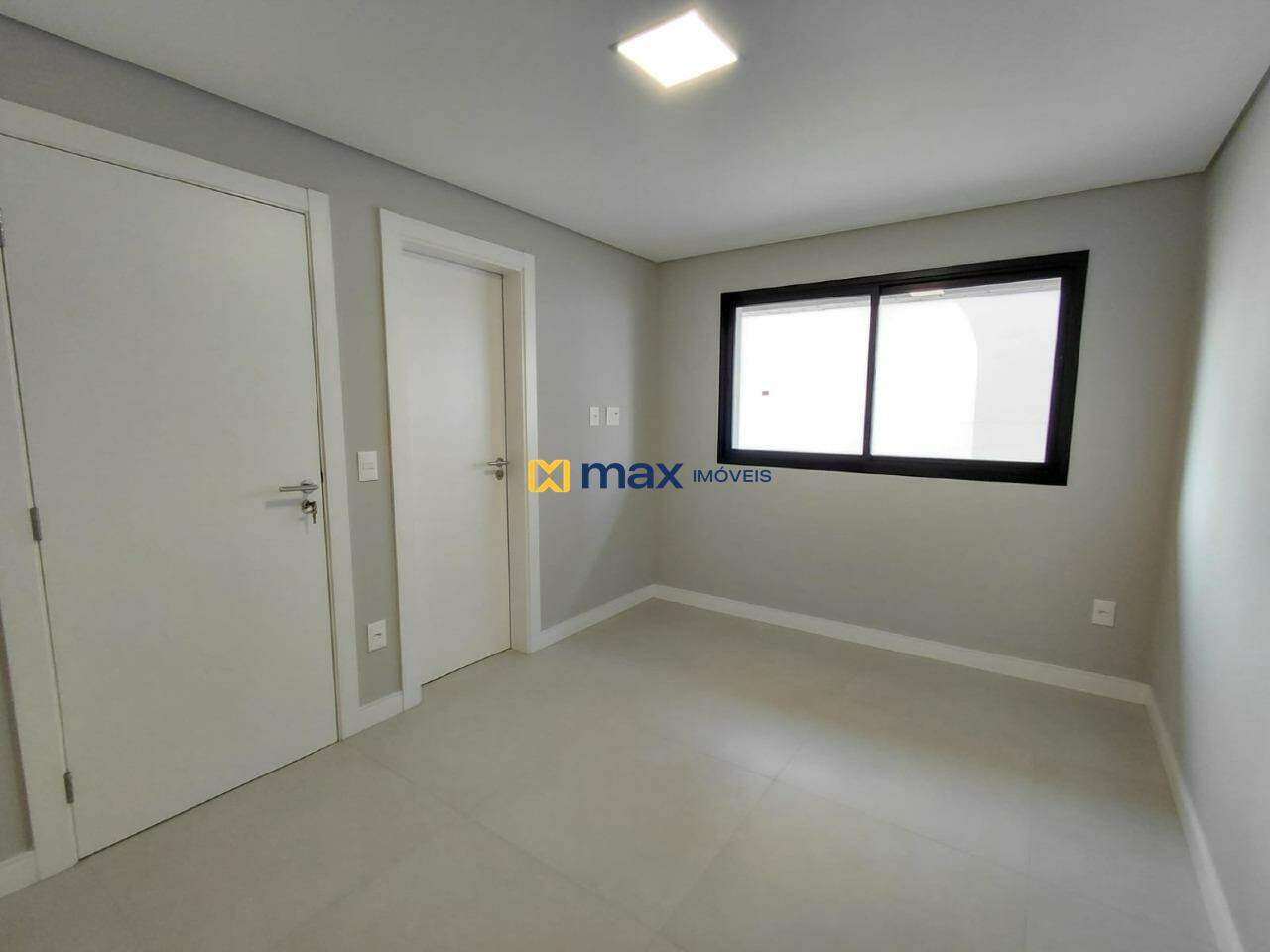 Apartamento para aluguel no Centro: Suíte 2