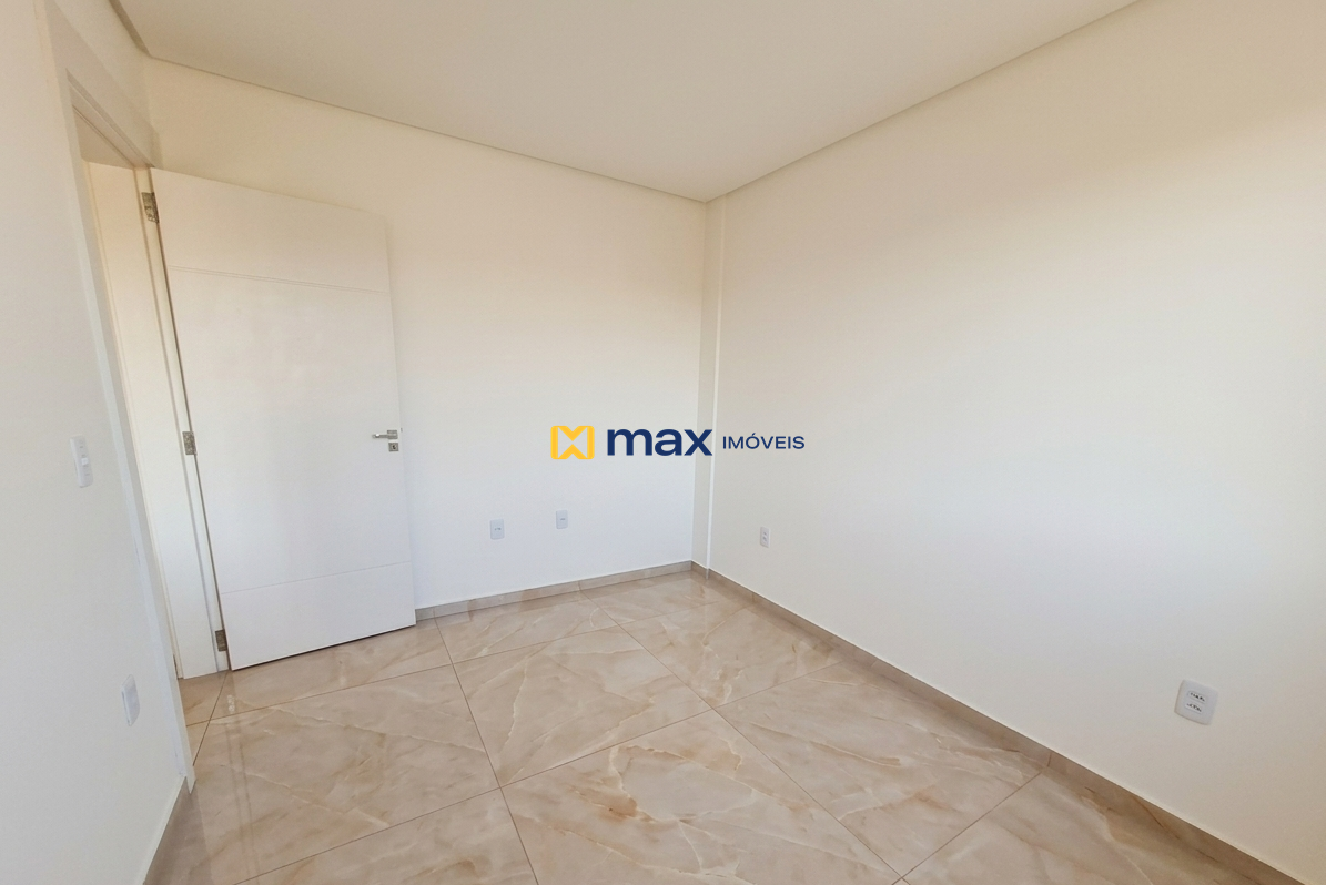 Apartamento para aluguel no Lídia Duarte: suíte