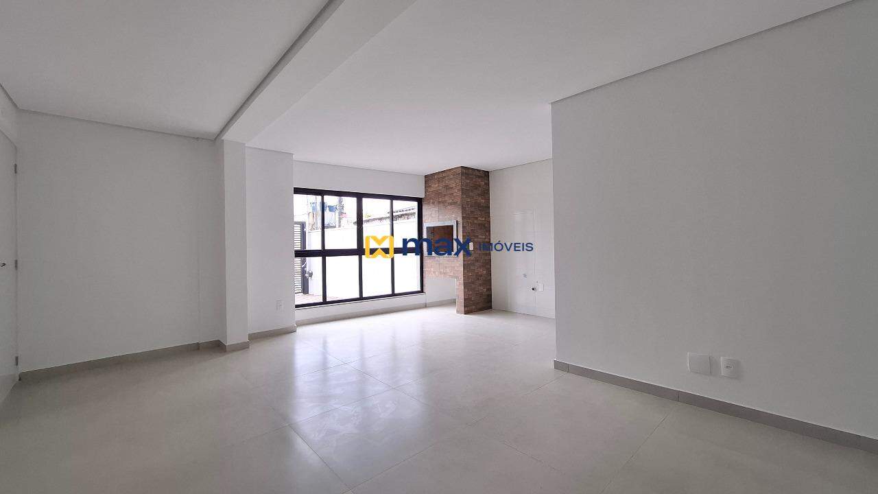Apartamento à venda no Cordeiros: Living integrado