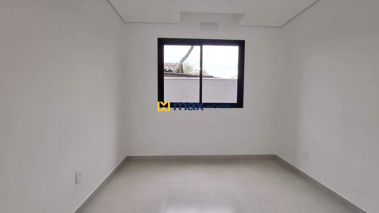 Apartamento à venda no Cordeiros: Dormitório