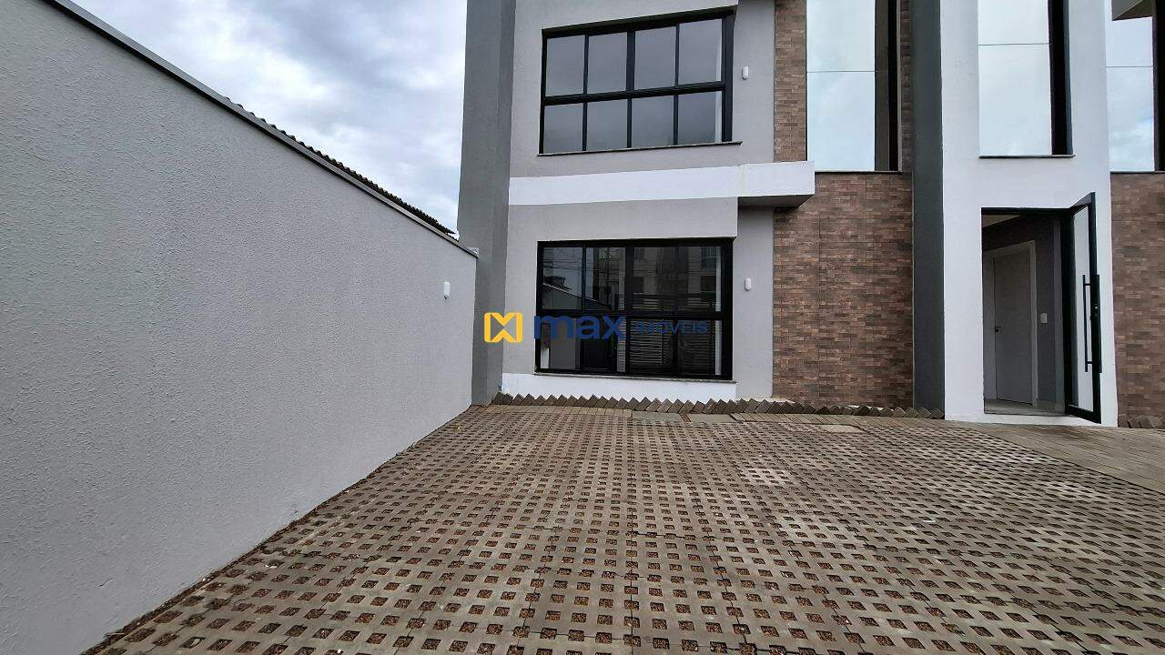 Apartamento à venda no Cordeiros: Vaga