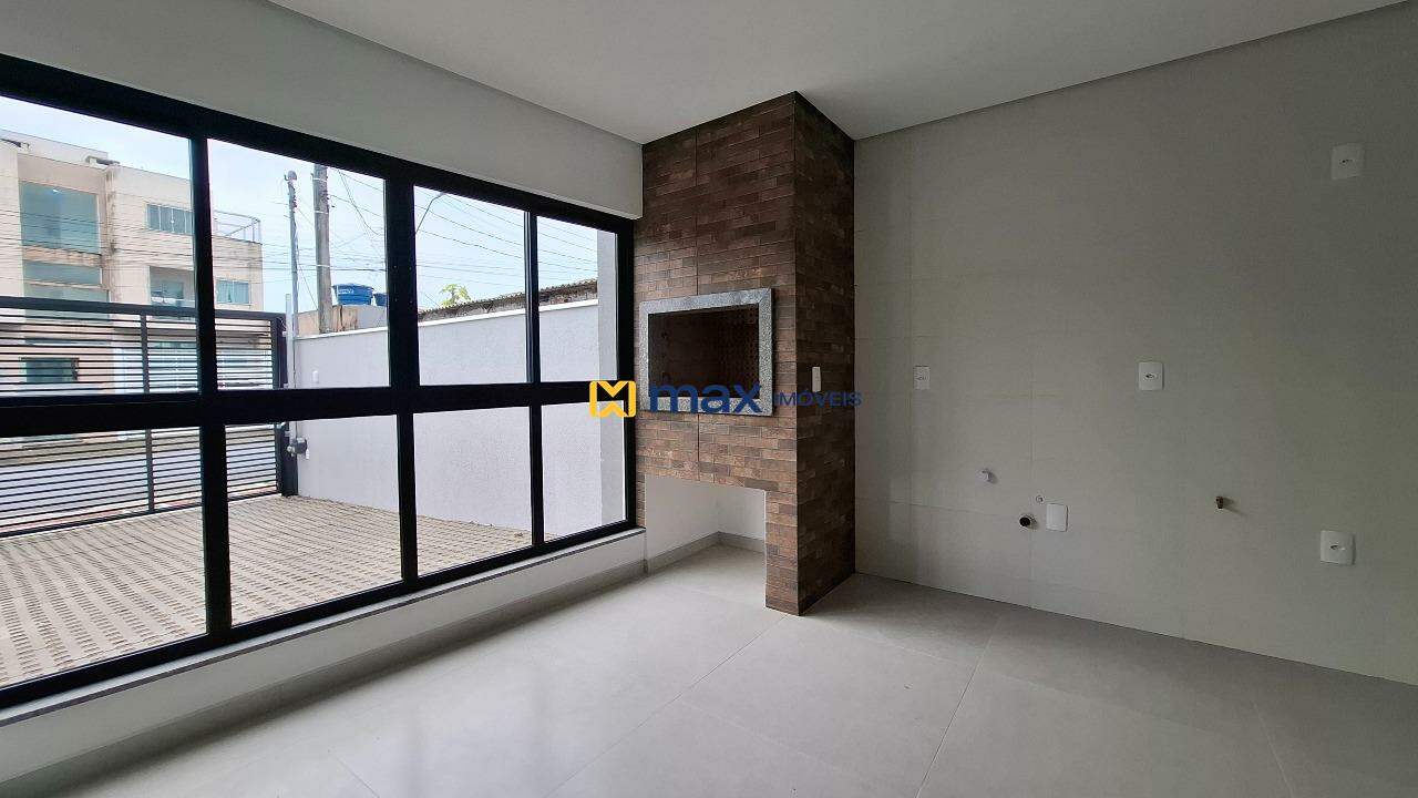 Apartamento à venda no Cordeiros: Living integrado
