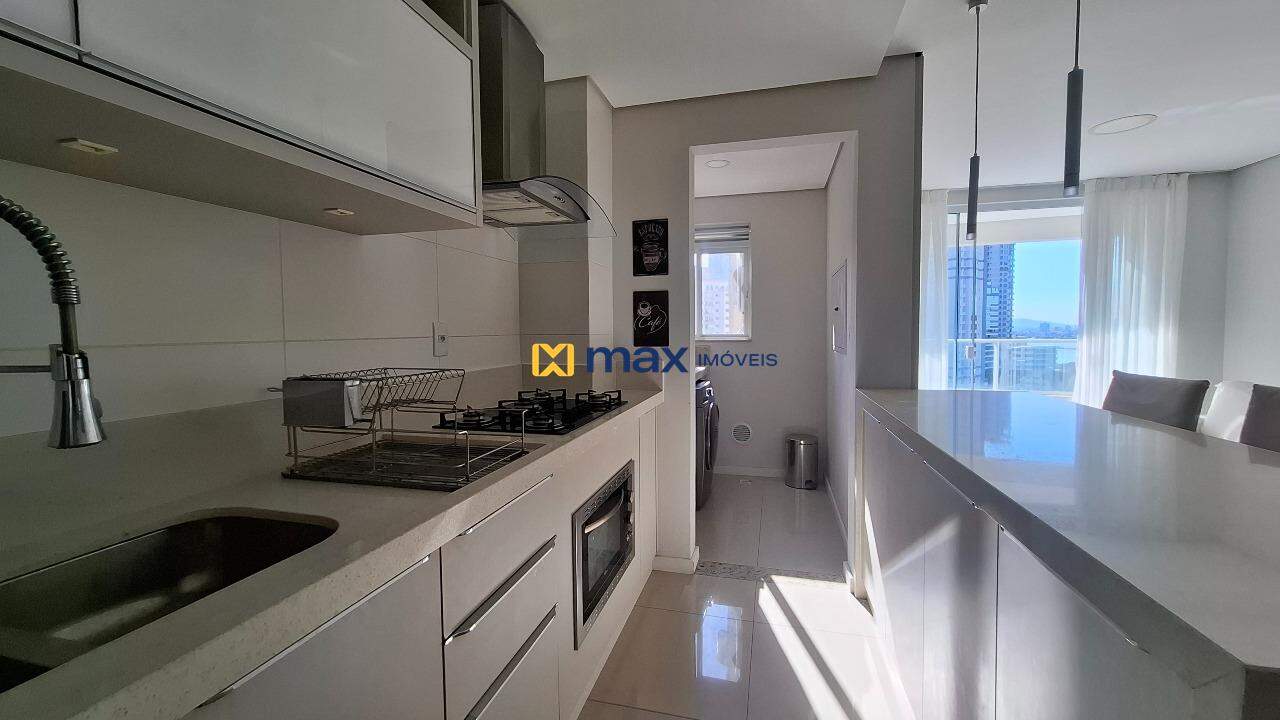 Apartamento à venda no Fazenda: Cozinha