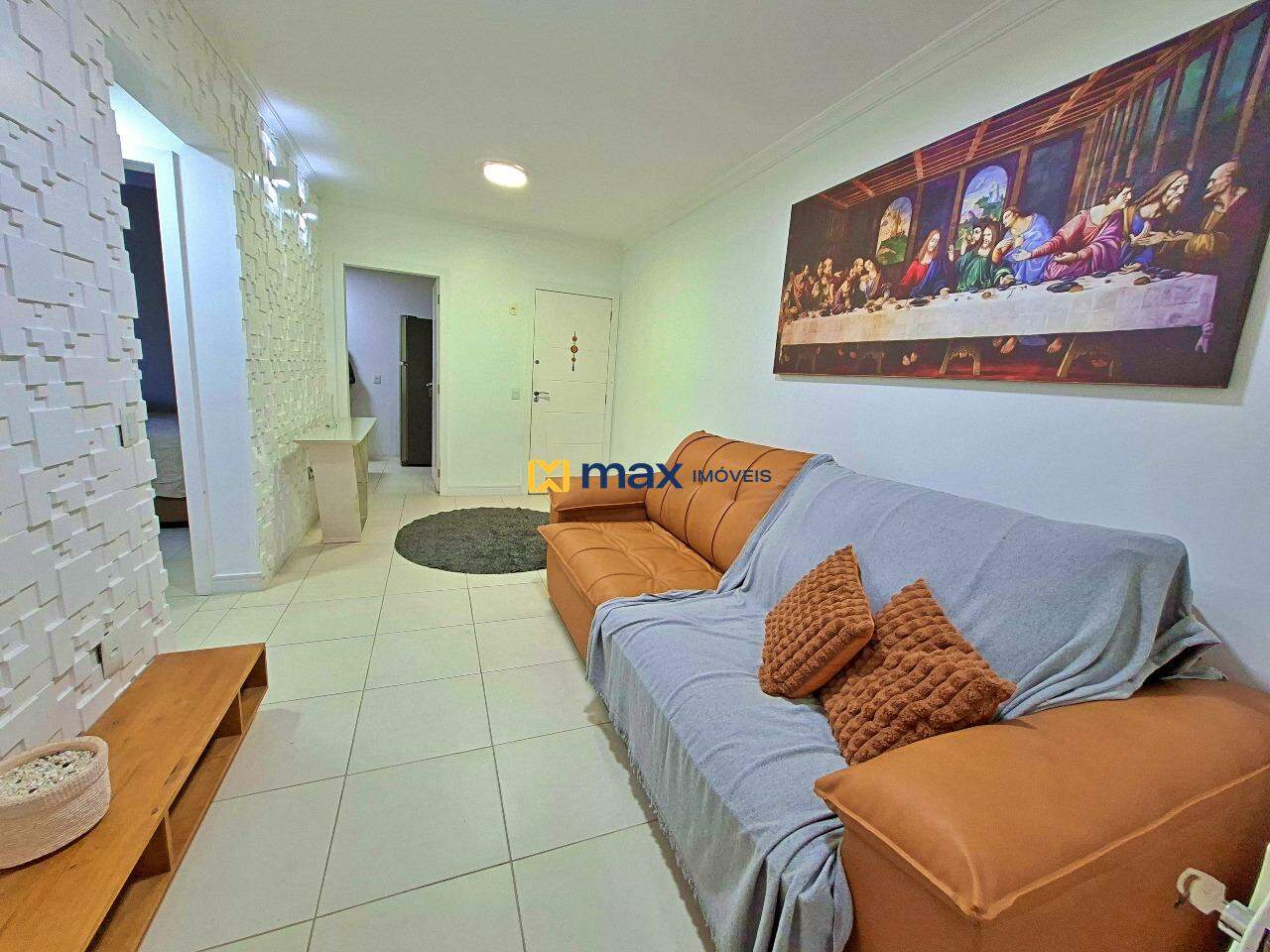 Apartamento à venda no Nações: sala estar