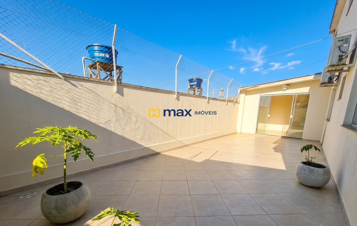 Apartamento à venda no Nações: terraço