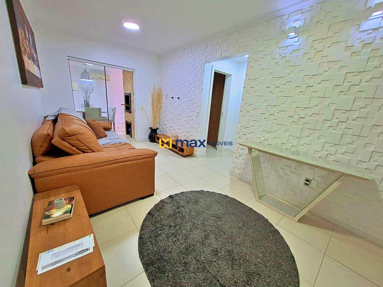 Apartamento à venda no Nações: sala estar