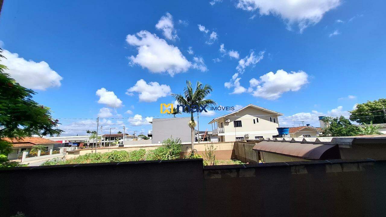 Apartamento para aluguel no Itaipava: Vista