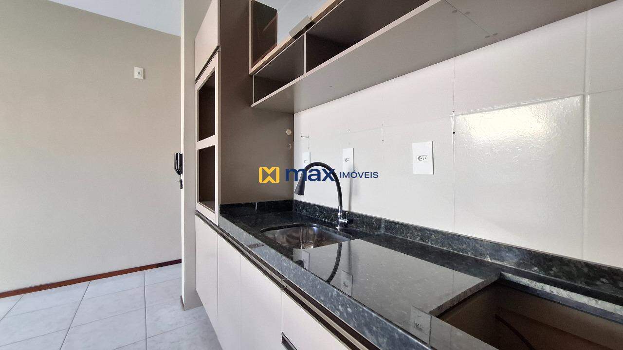 Apartamento para aluguel no Itaipava: Cozinha