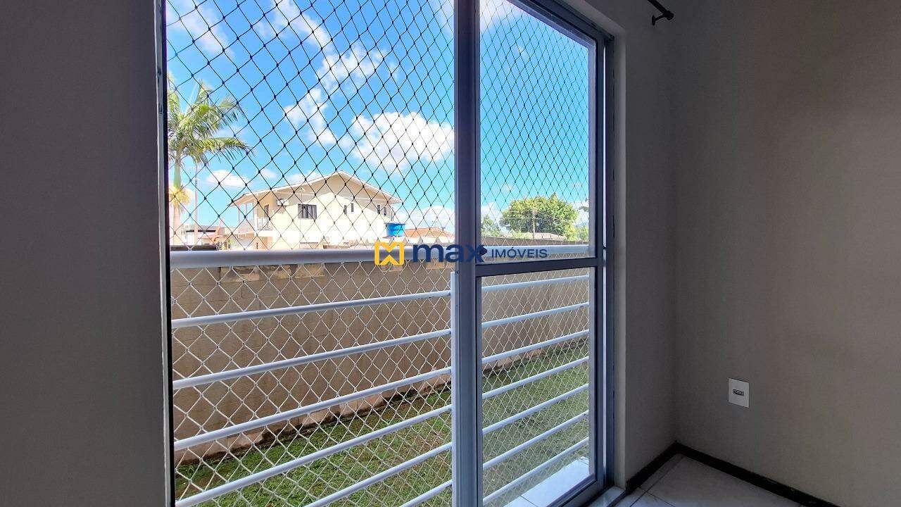 Apartamento para aluguel no Itaipava: Sala de Estar