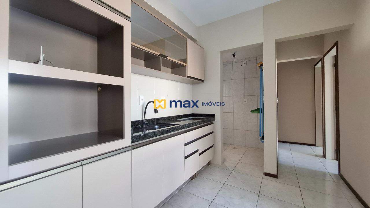 Apartamento para aluguel no Itaipava: Cozinha