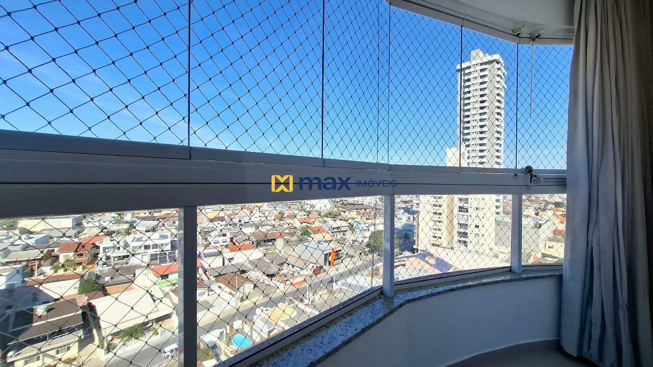 Apartamento à venda no São Judas: Sacada com churrasqueira