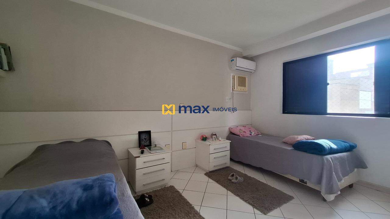 Apartamento à venda no Centro: Suíte 3