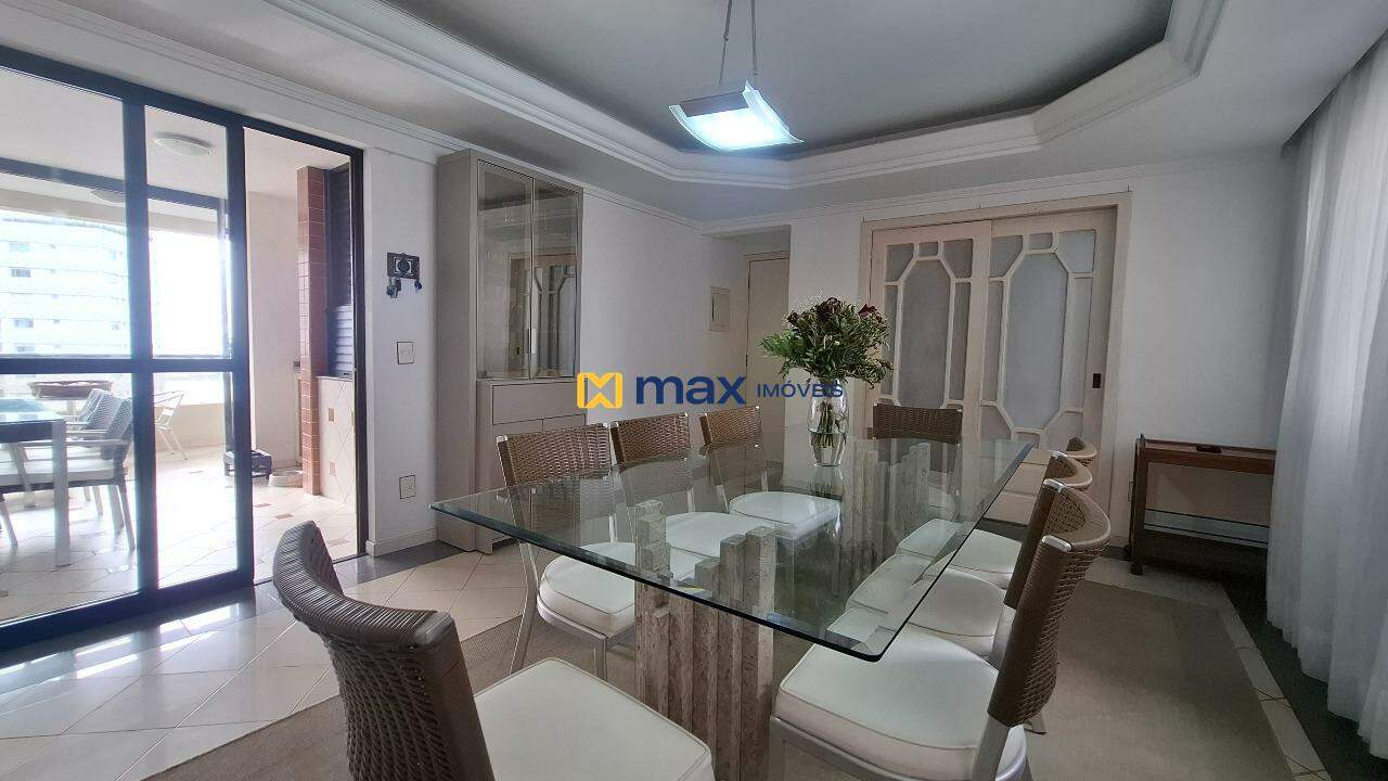 Apartamento à venda no Centro: Living integrado