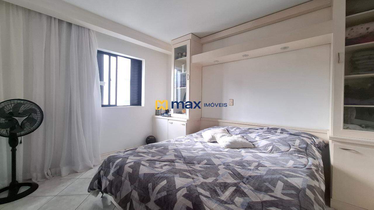 Apartamento à venda no Centro: Suíte 2