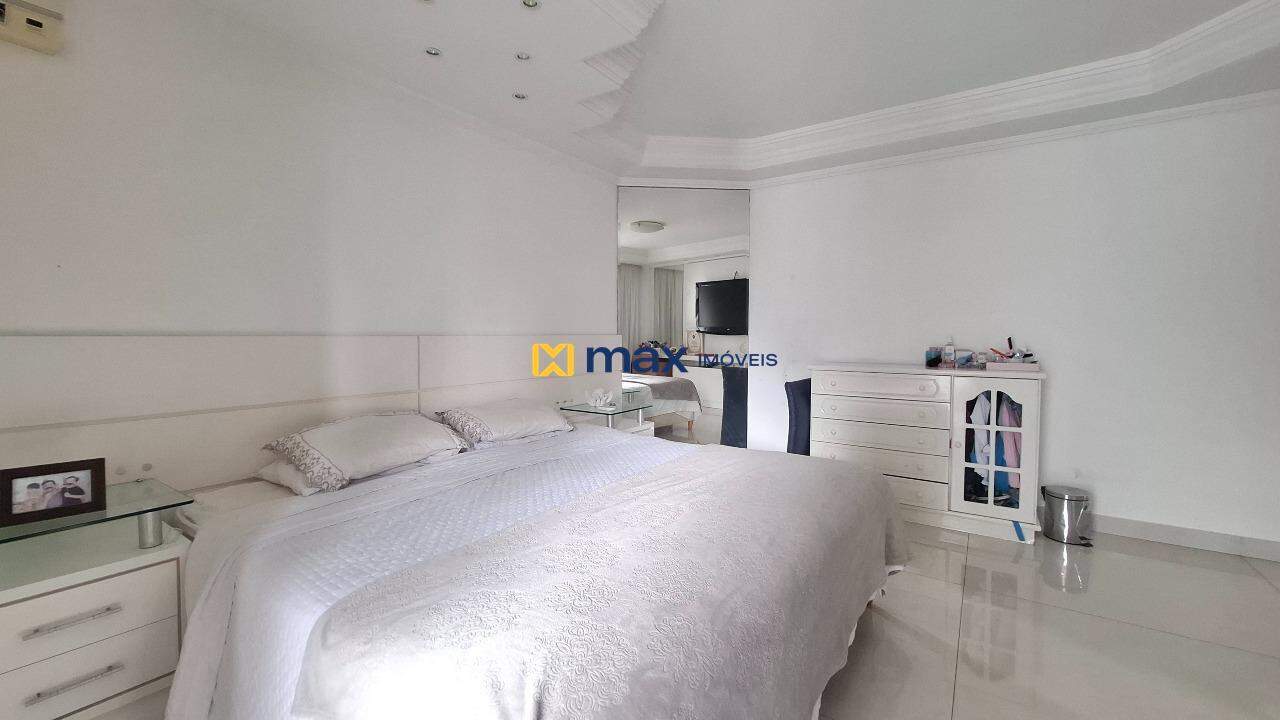 Apartamento à venda no Centro: Suíte