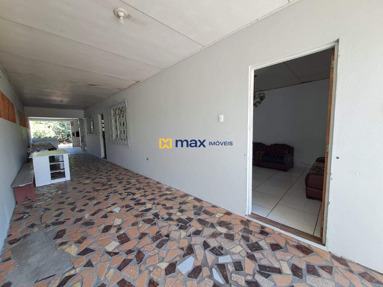 Casa para aluguel no Centro: Garagem