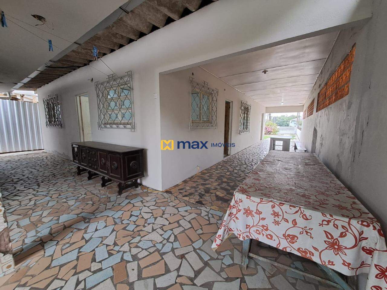 Casa para aluguel no Centro: Area externa fundos