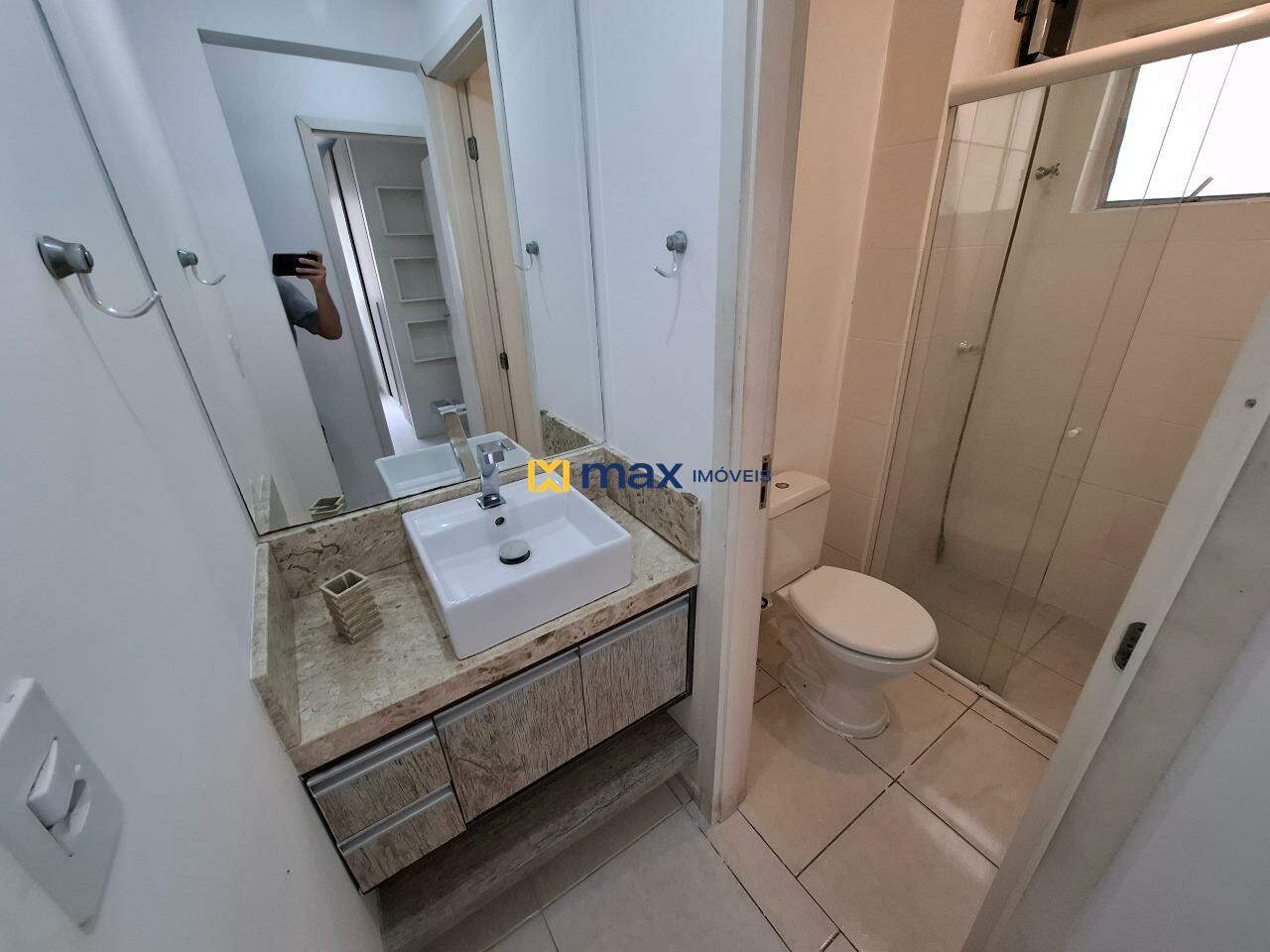 Apartamento à venda no Ressacada: Lavatório