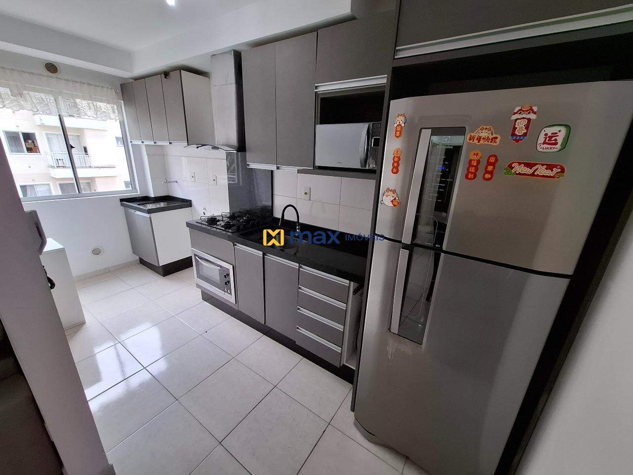 Apartamento à venda no Ressacada: Cozinha/ Lavanderia