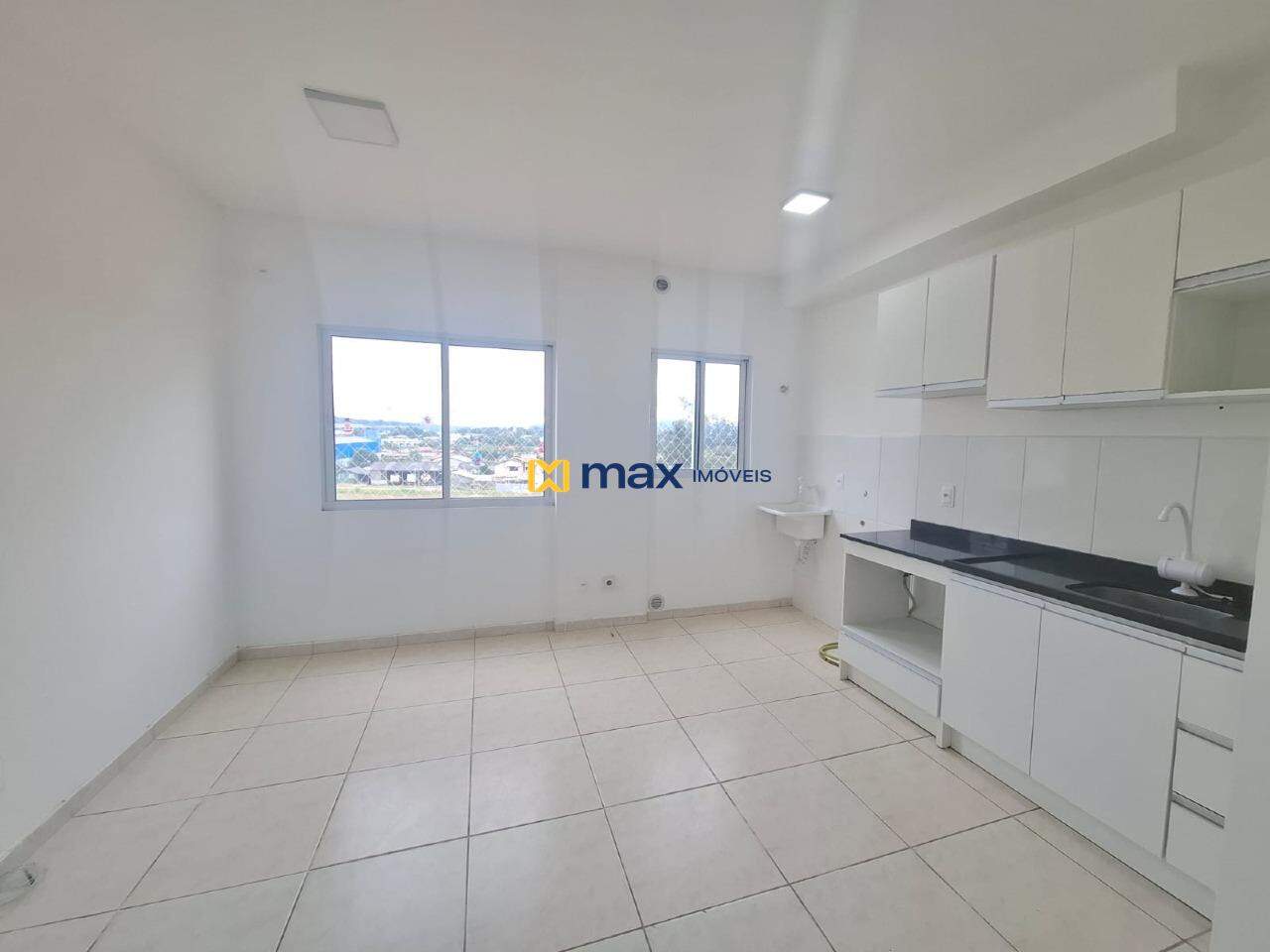 Apartamento para aluguel no Itaipava: Sala
