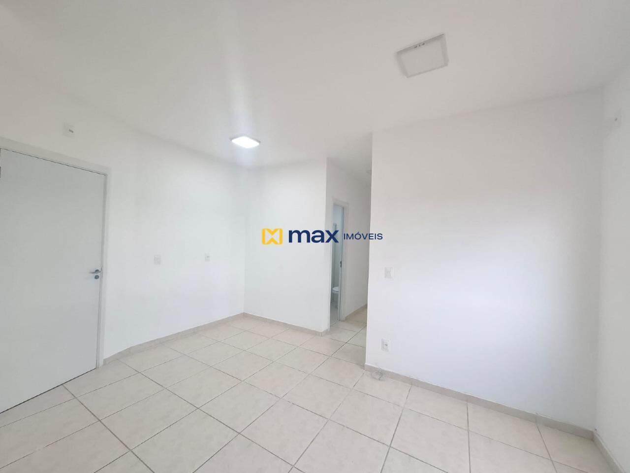 Apartamento para aluguel no Itaipava: Sala