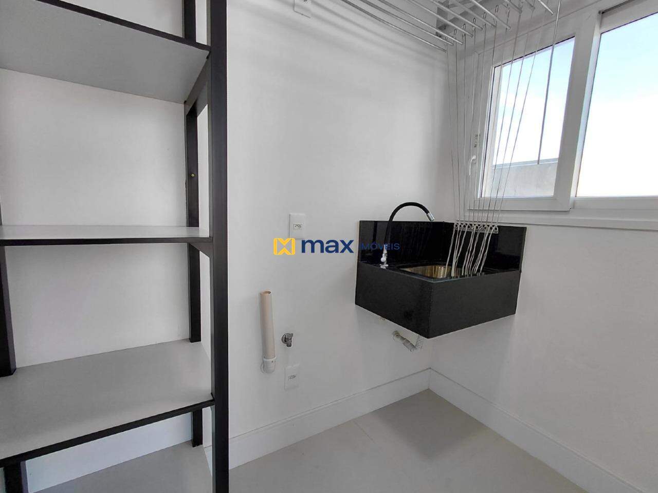 Apartamento para aluguel no Gravatá: Lavanderia