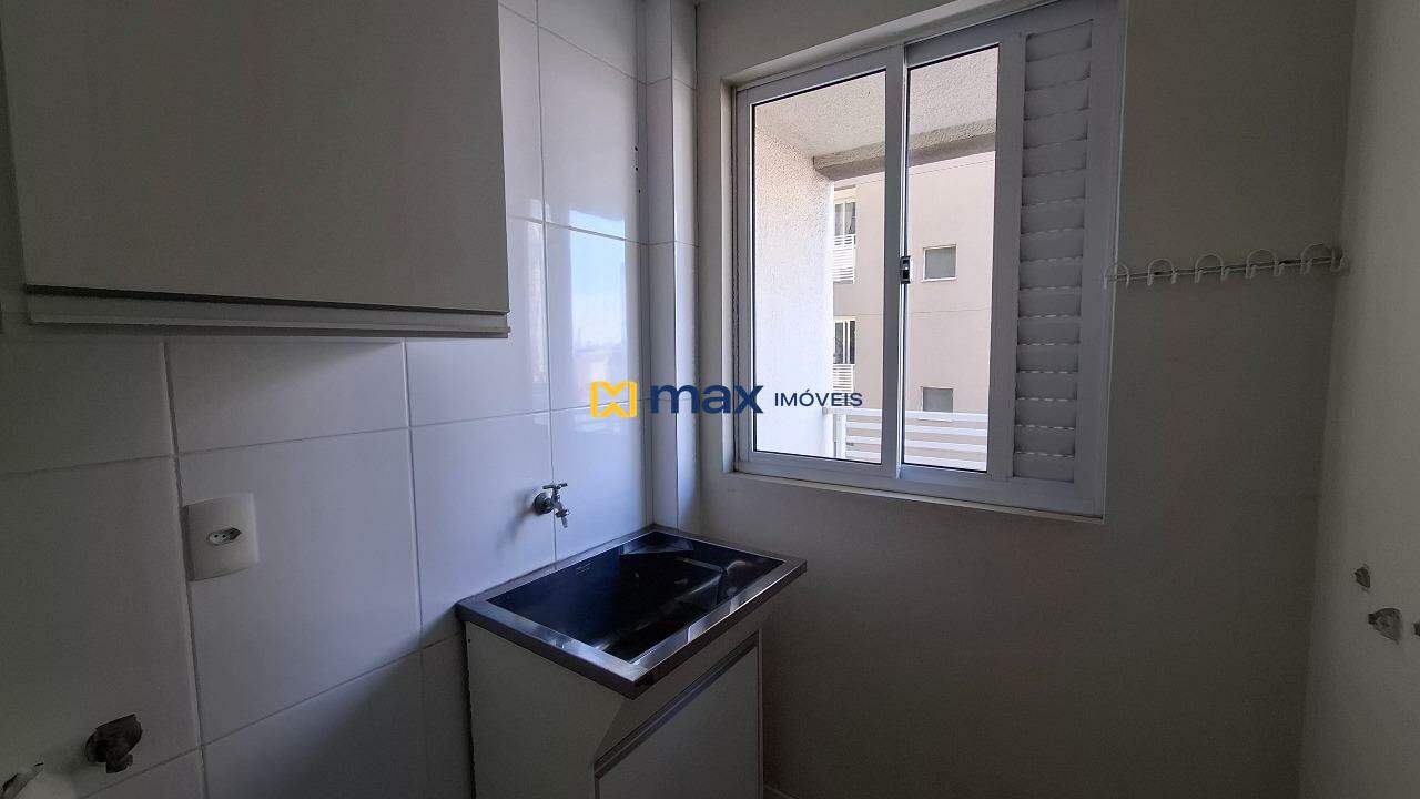 Apartamento para aluguel no São João: Lavanderia