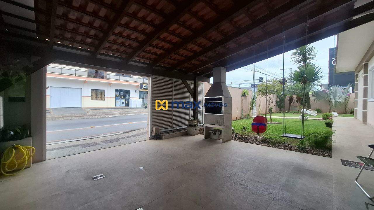 Casa à venda no São Vicente: Garagem
