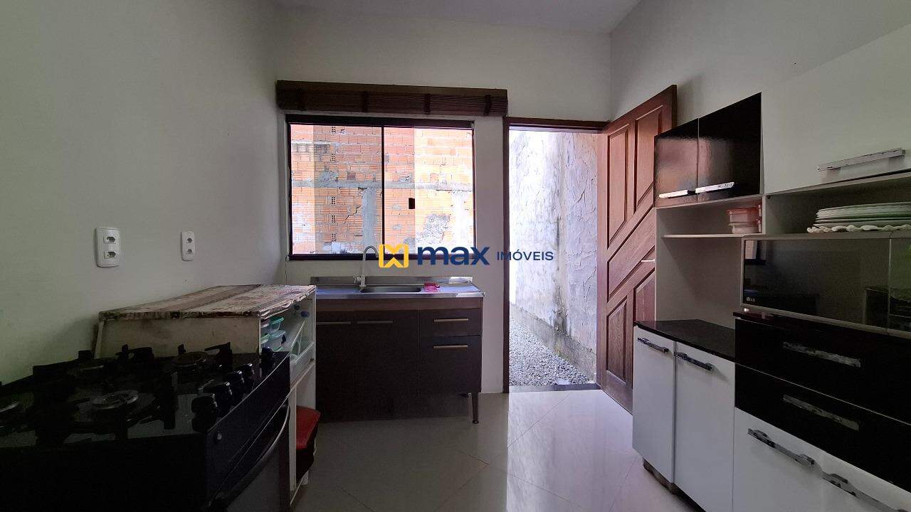 Casa à venda no Santa Regina: Cozinha