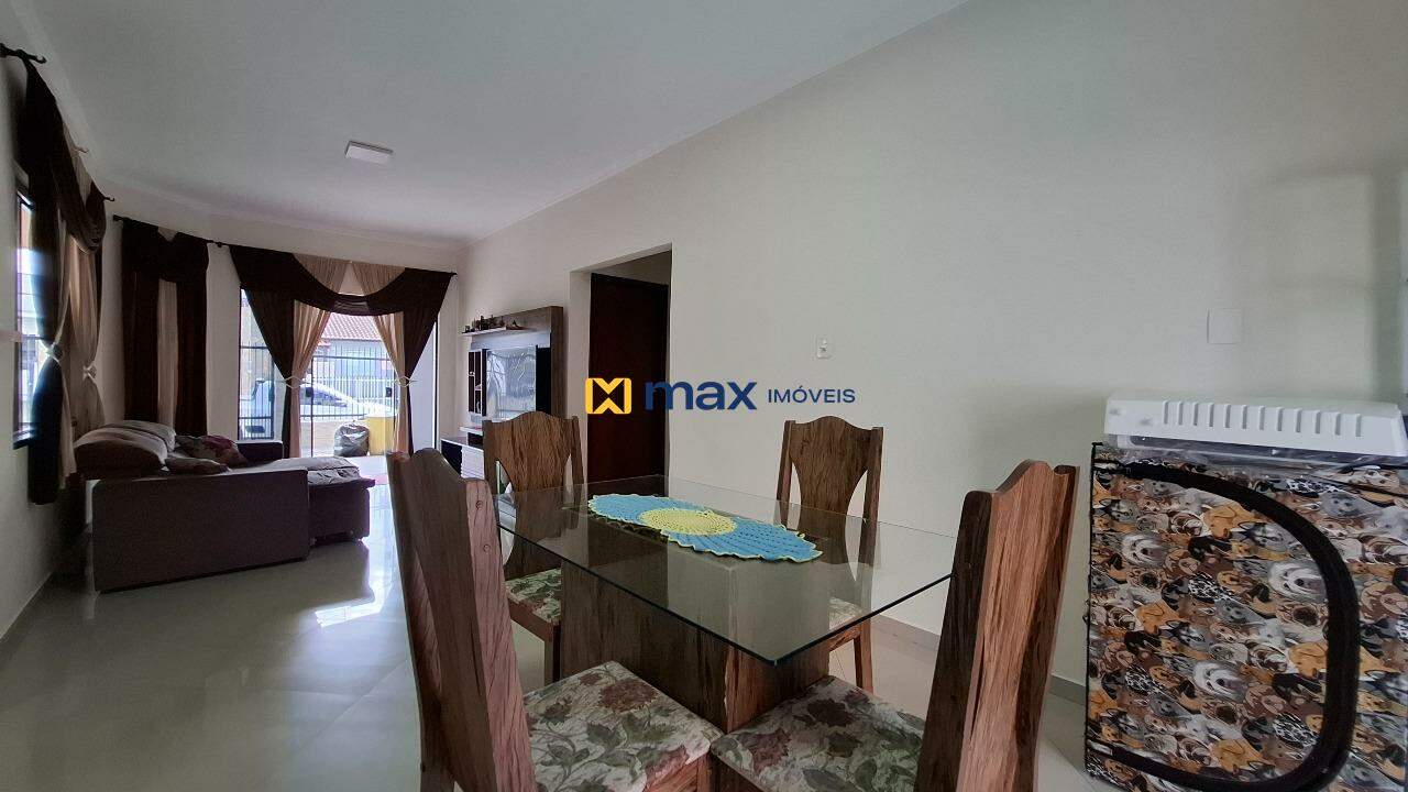 Casa à venda no Santa Regina: Living integrado