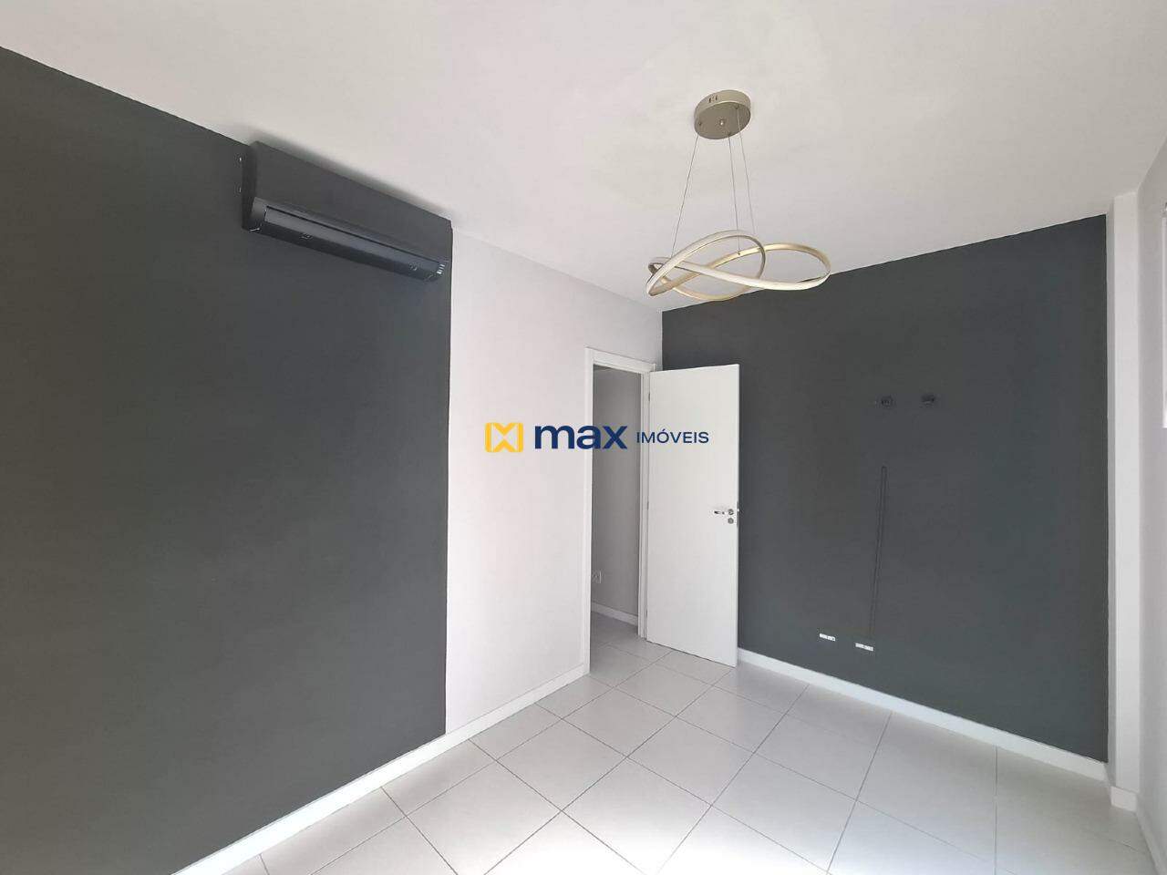 Sala para aluguel no Centro: Sala