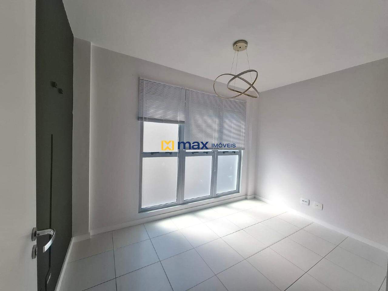Sala para aluguel no Centro: Sala