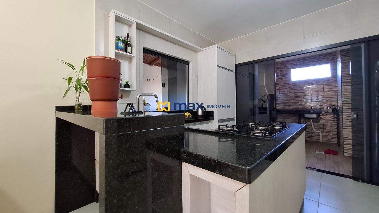Casa à venda no Santa Regina: Cozinha