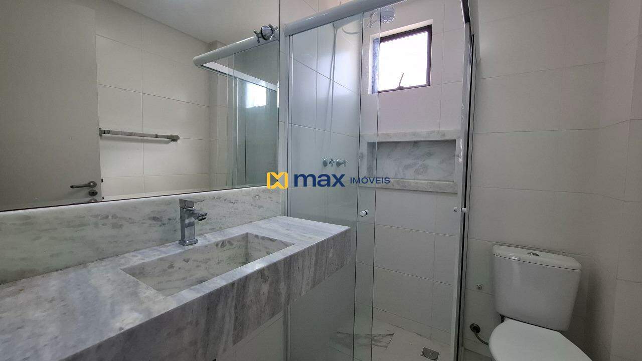 Apartamento para aluguel no Vila Operária: Banheiro social