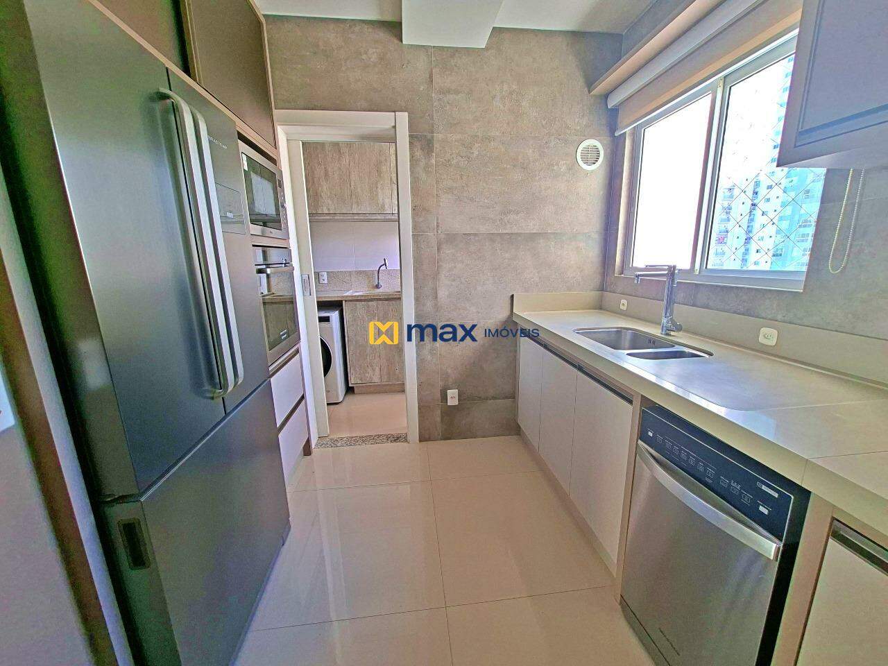Apartamento à venda no Pioneiros: Cozinha