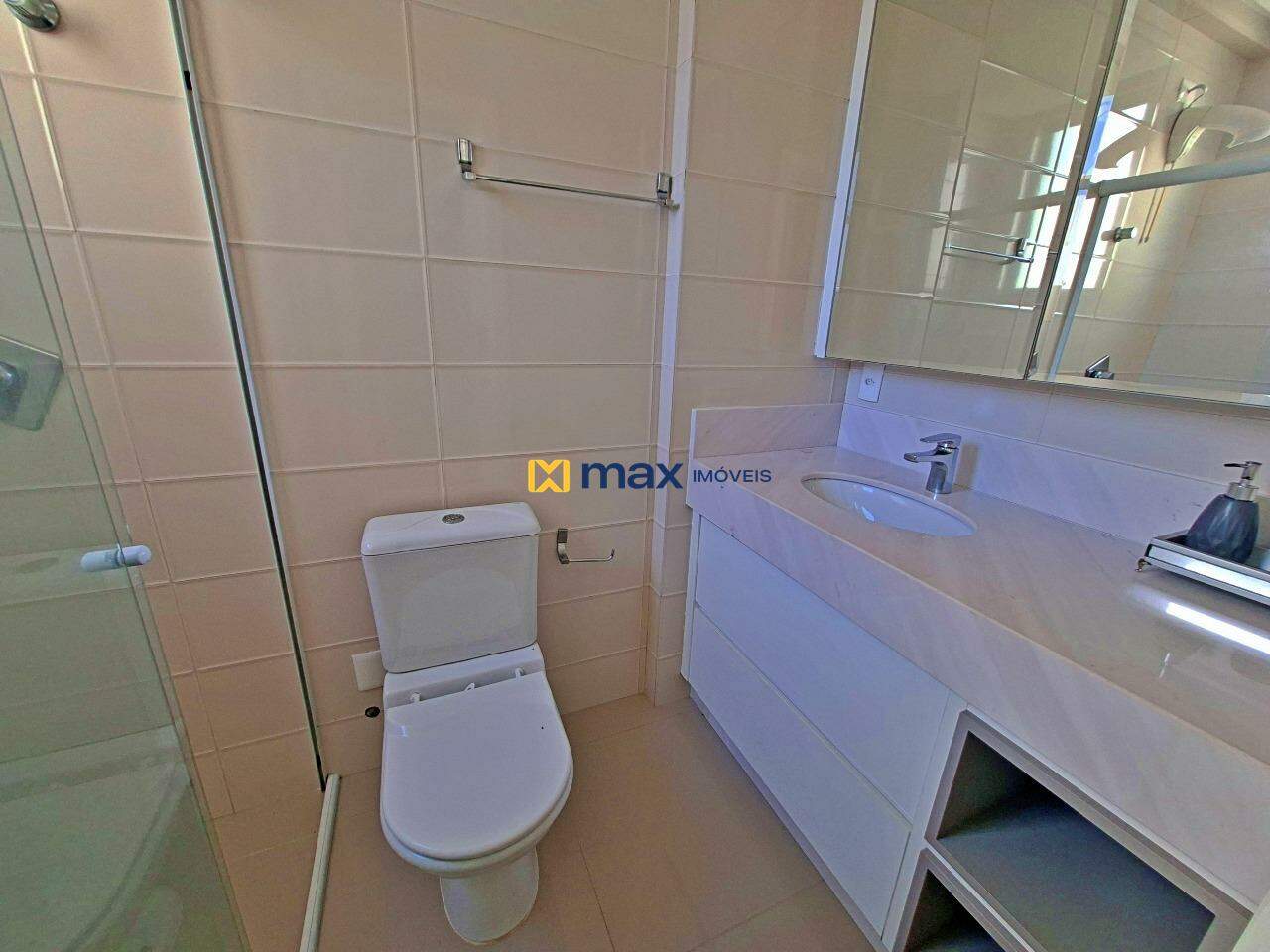Apartamento à venda no Pioneiros: banheiro suíte 3