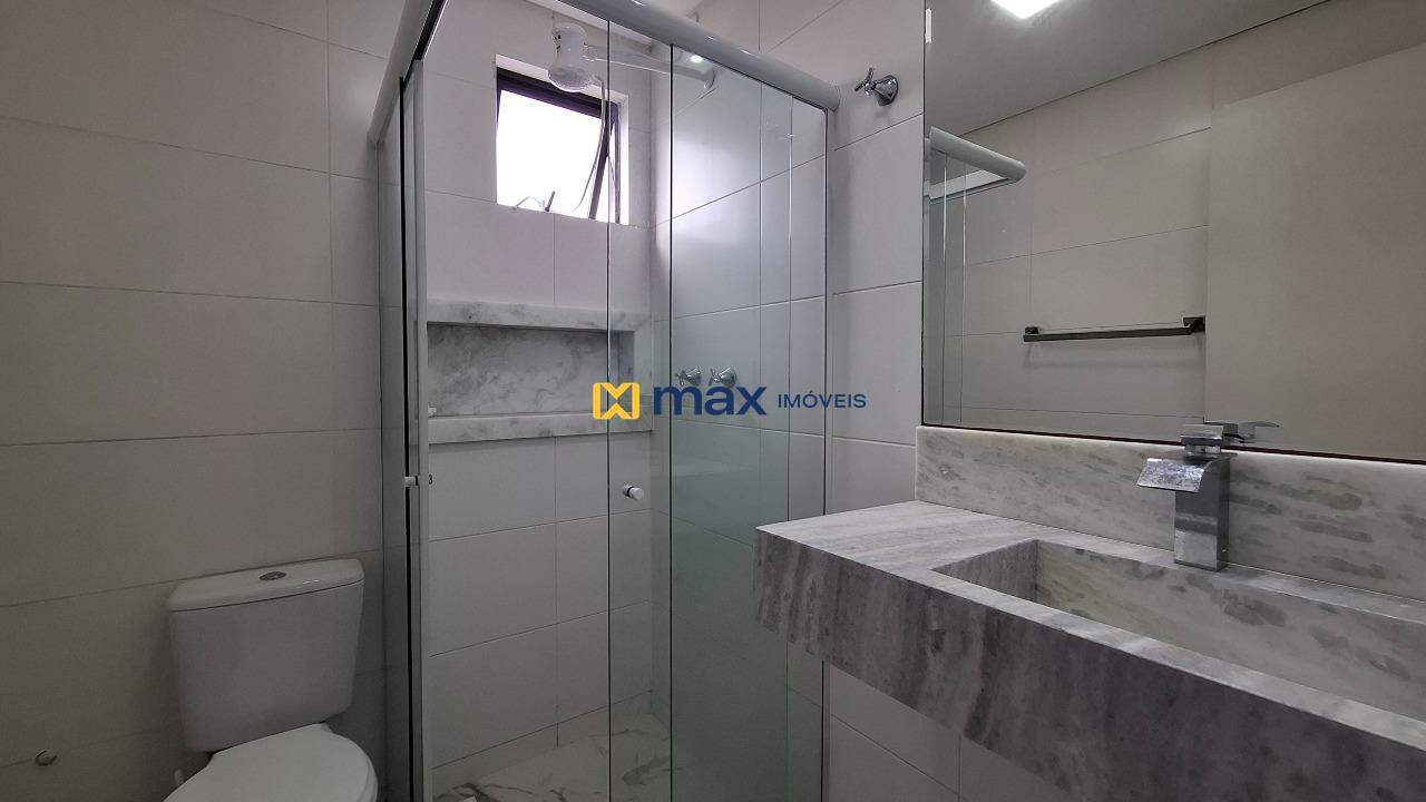 Apartamento à venda no Vila Operária: Banheiro suíte