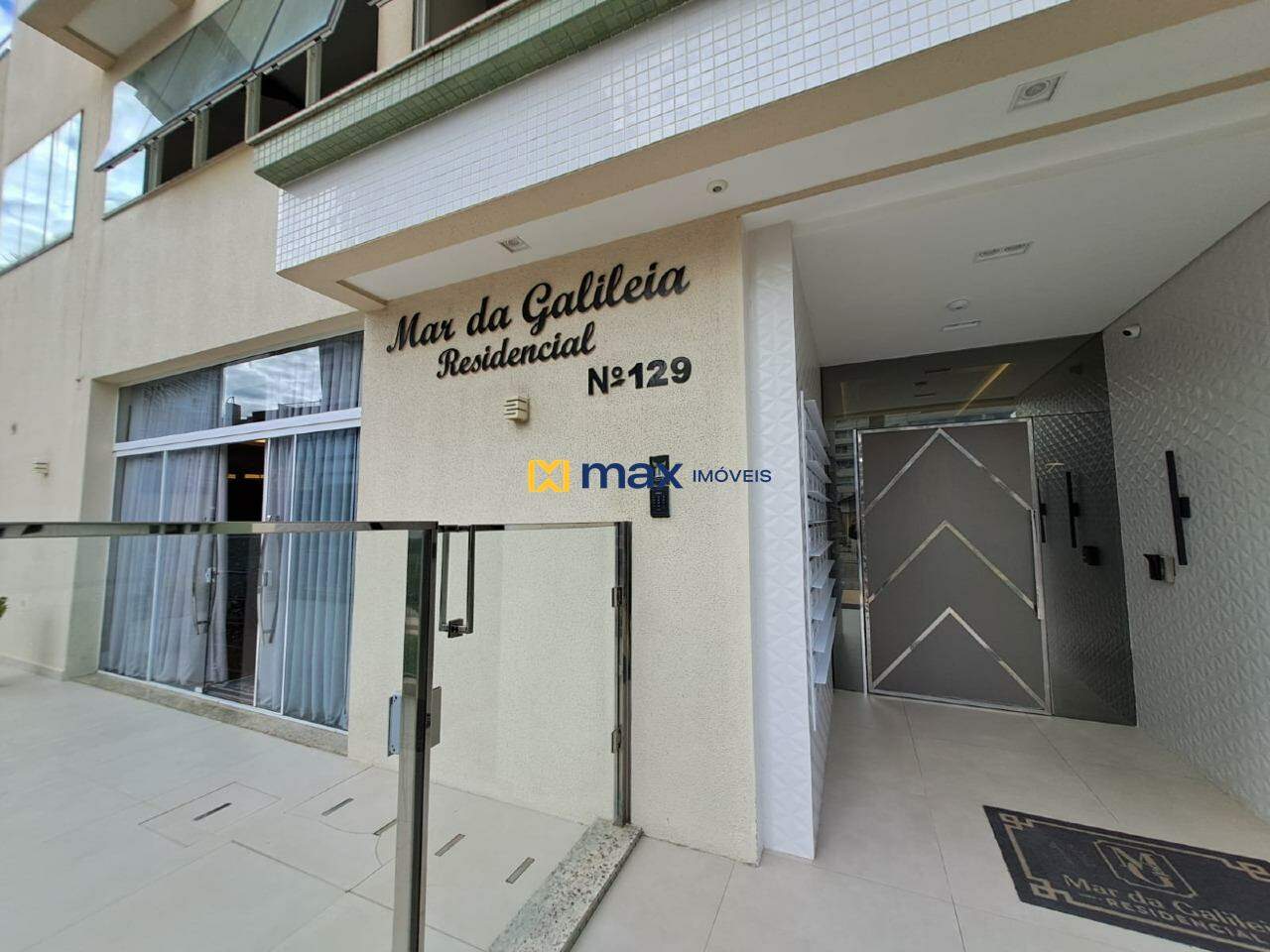 Apartamento para aluguel no Gravatá: Hall de entrada externo