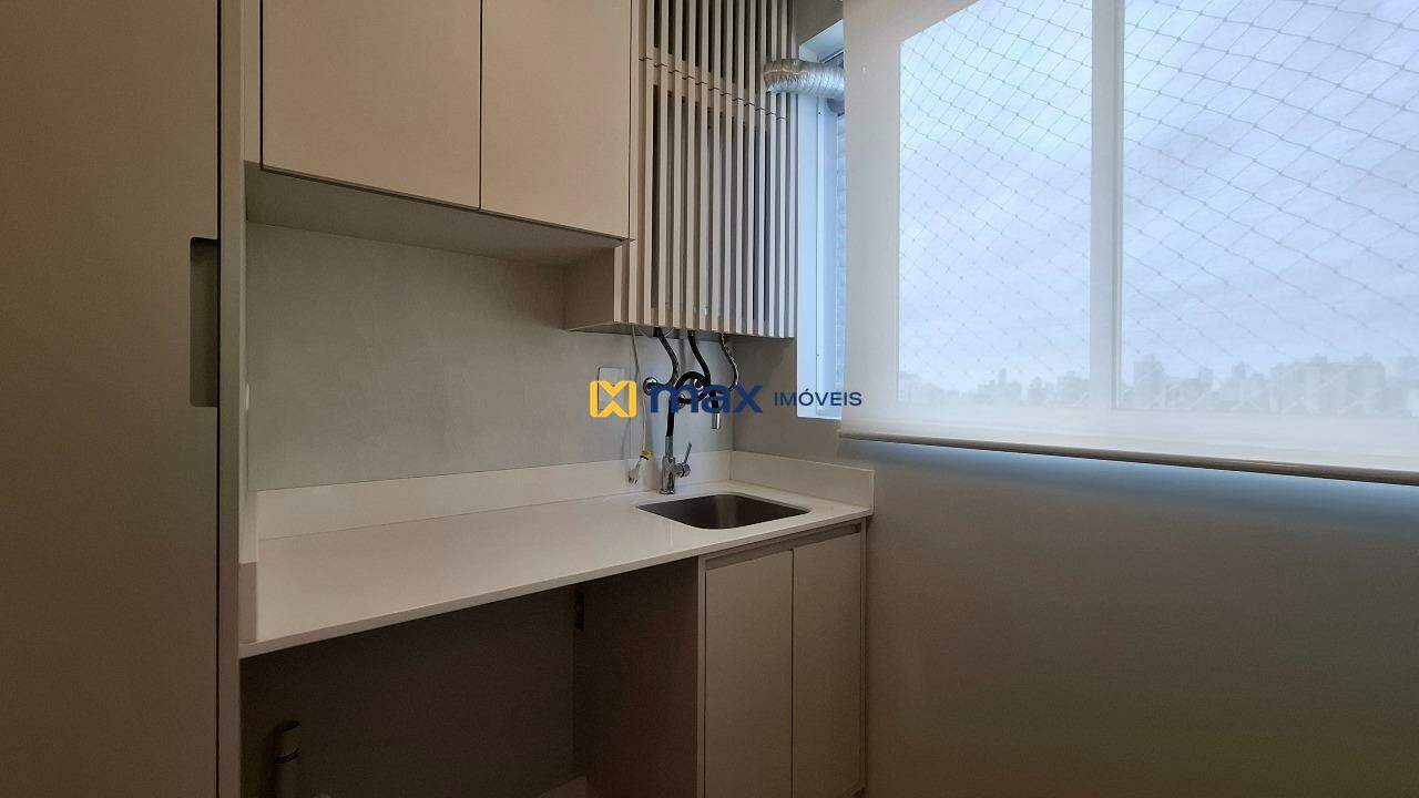 Apartamento à venda no Vila Operária: Lavanderia