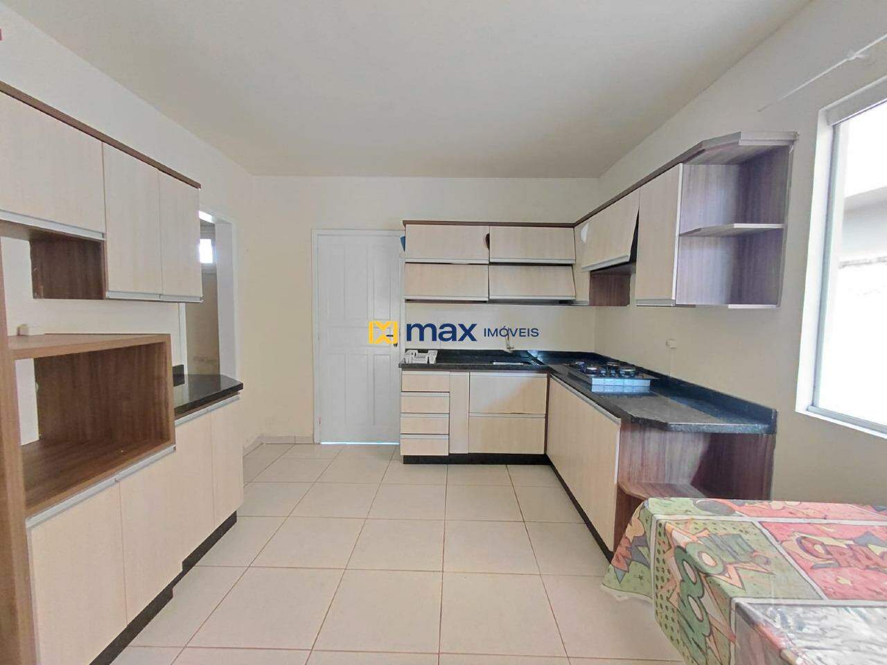 Casa para aluguel no Centro:
