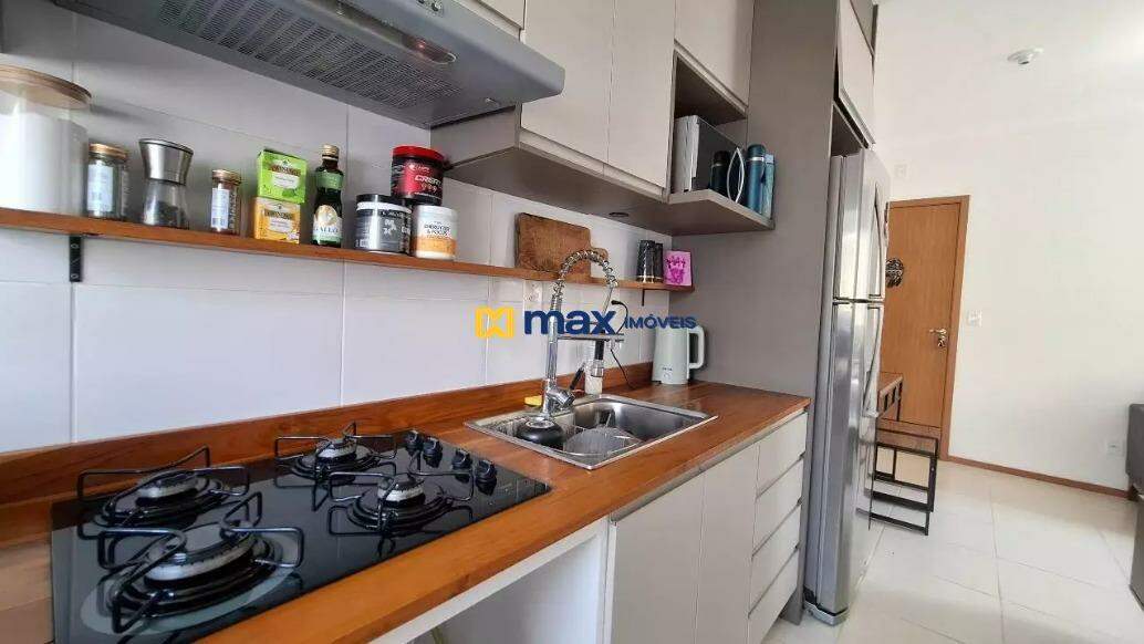 Apartamento para aluguel no Itaipava: Cozinha