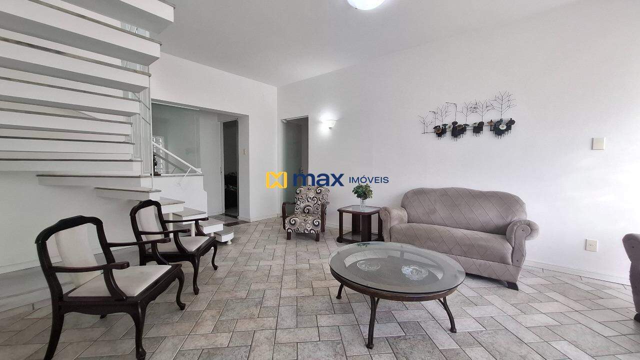 Casa à venda no Fazenda: Sala de estar