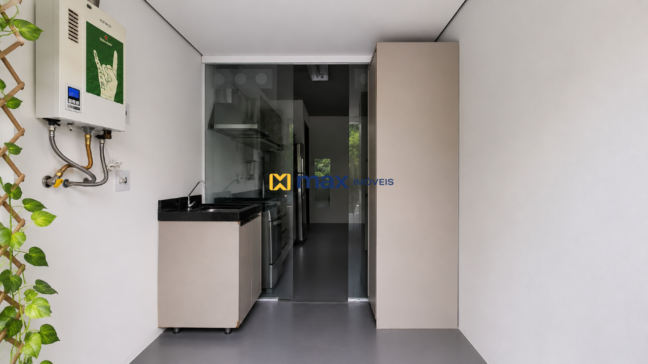 Apartamento à venda no Praia Brava: Sacada
