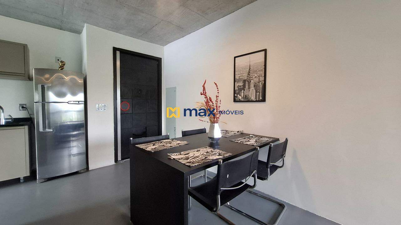 Apartamento à venda no Praia Brava: Living integrado