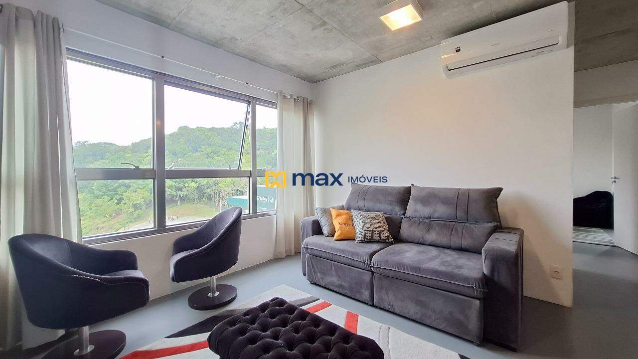 Apartamento à venda no Praia Brava: Living integrado