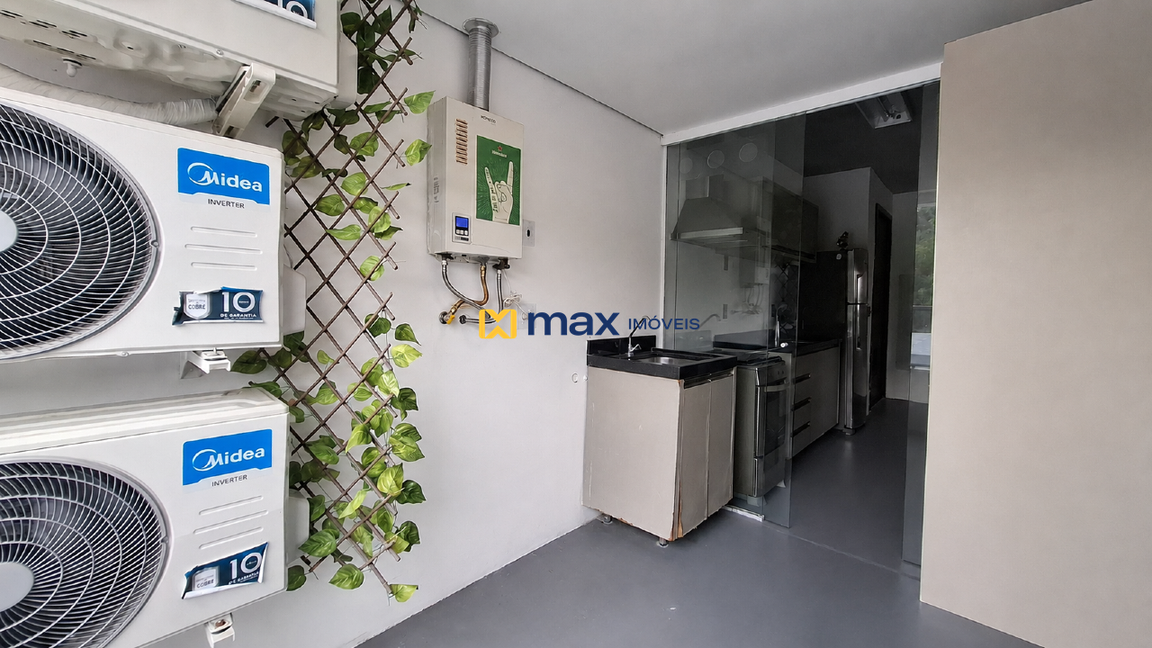 Apartamento à venda no Praia Brava: Sacada
