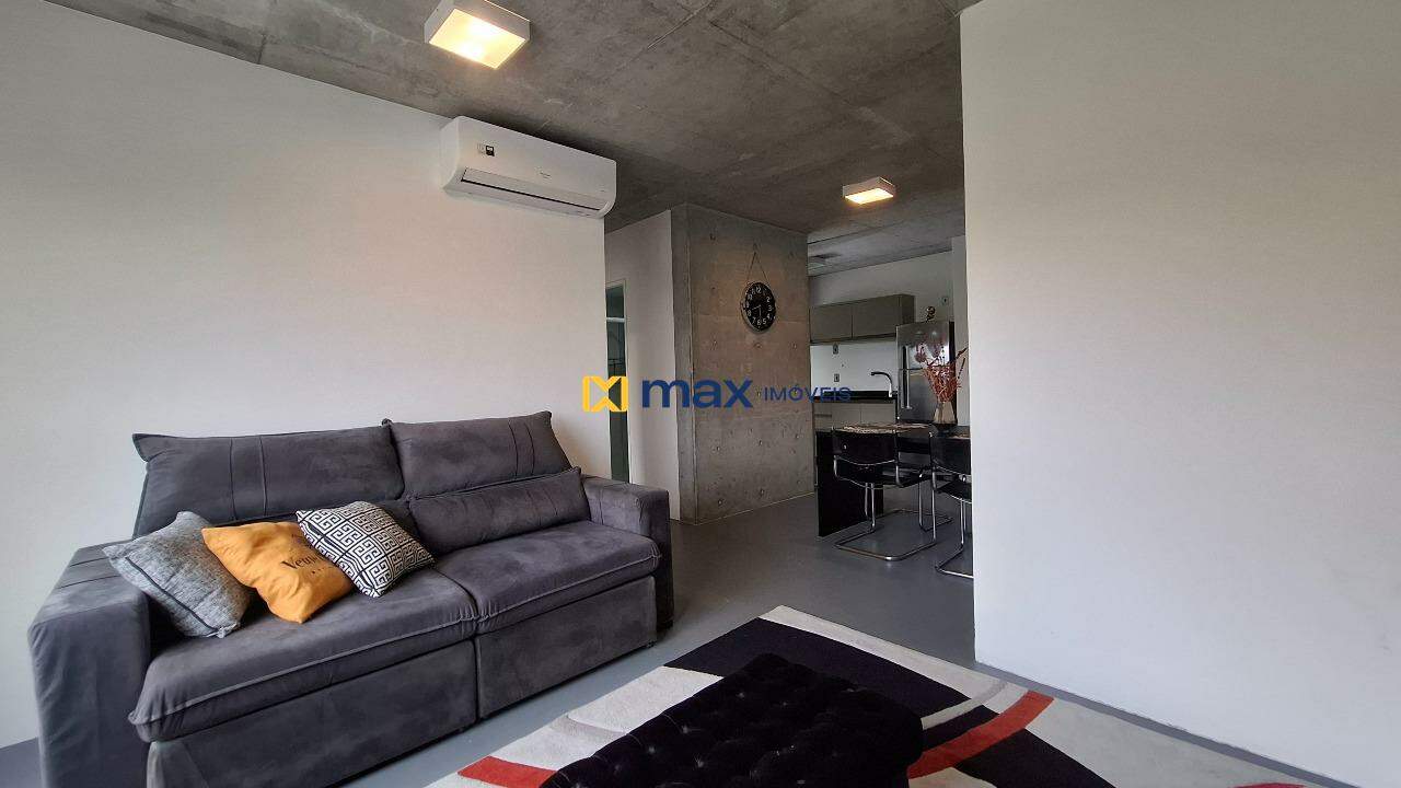 Apartamento à venda no Praia Brava: Living integrado